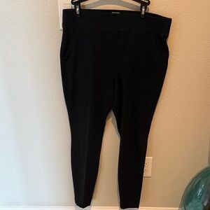 Duluth Trading Co Black Ankle Cotton Pants